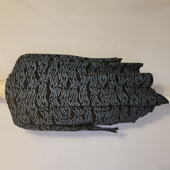 Fresh Produce Blue Black Seashore Asymmetric Ella Pocket 3/4 Sleeve Tunic Top - Picture 6 of 11